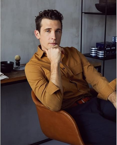 NIVEA MEN Body Lotion for Men, Revitalizing Vitamin E, Normal Skin, 250ml