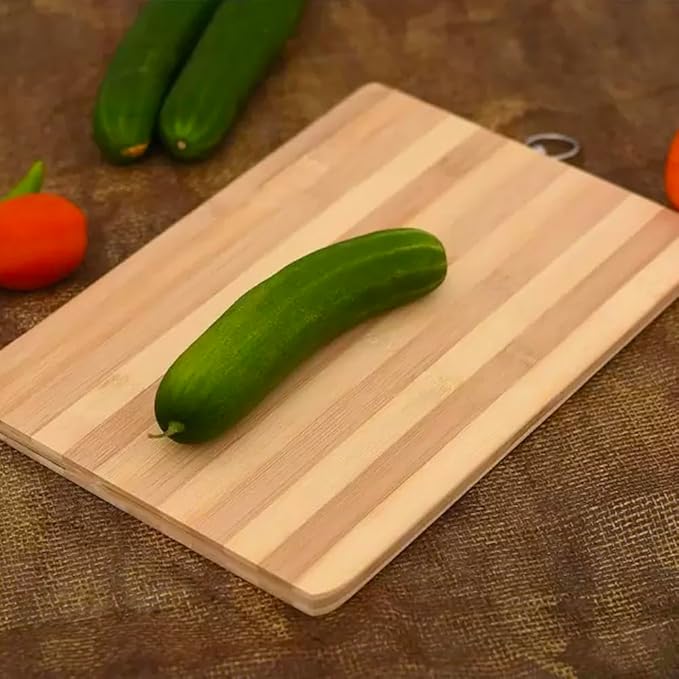 Golden Bamboo Chopping Board - 50cm x 35cm, Made from Strong and Durable Bamboo, Wooden Cutting Board for Kitchens, Meat, Vegetables and Bread, Serving Tray, Kitchen Utensil Accessory