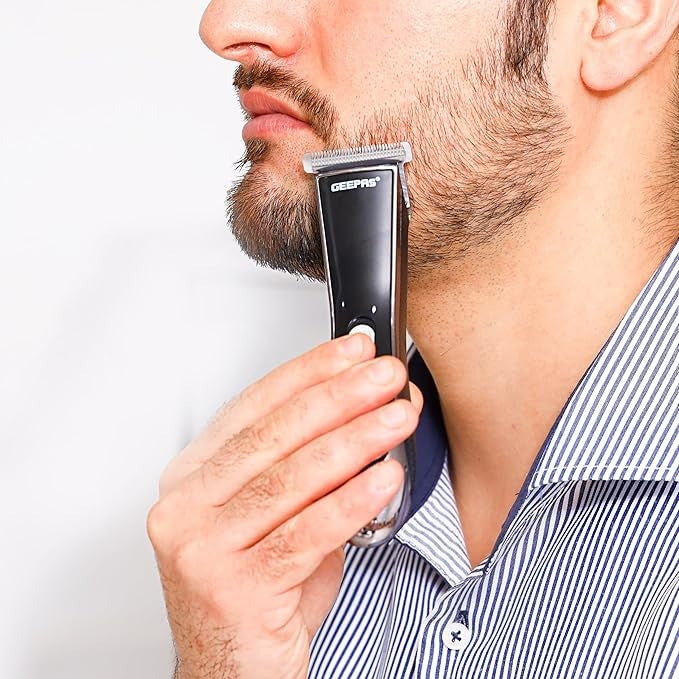 Geepas Rechargeable Trimmer Gtr56024