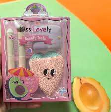 KISS LOVELY MAKEUP SPONGE & BRUSH SET N526